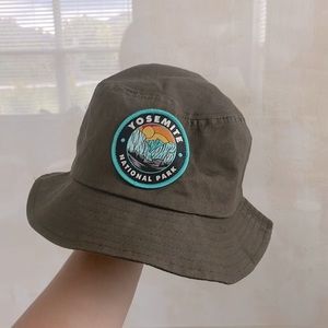 Yosemite bucket hat